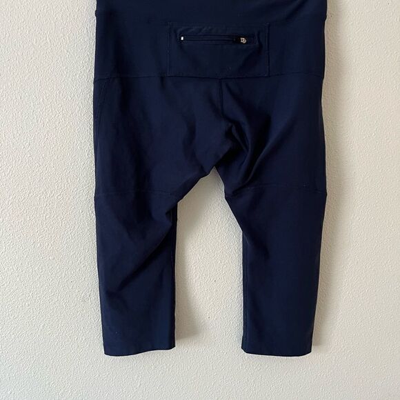 Womens Nike Pants S Small Navy Blue Athletic Gym Workout Capri S/P - Picture 2 of 5